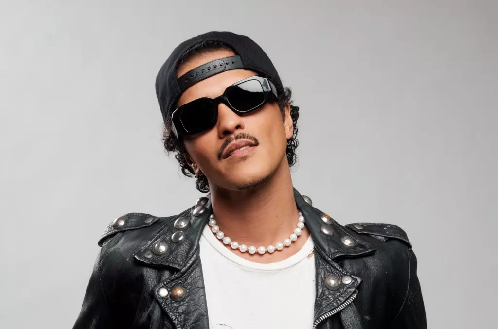 Bruno Mars