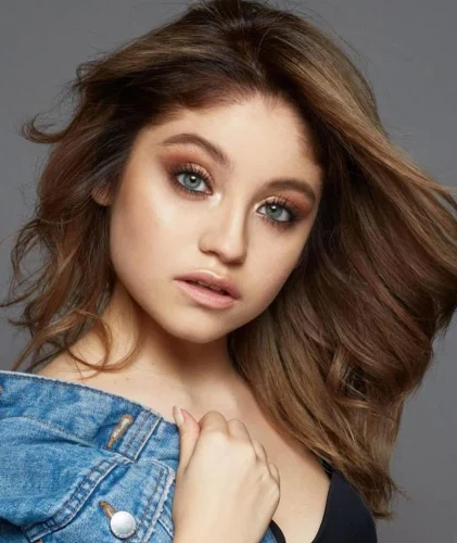 Karol Sevilla